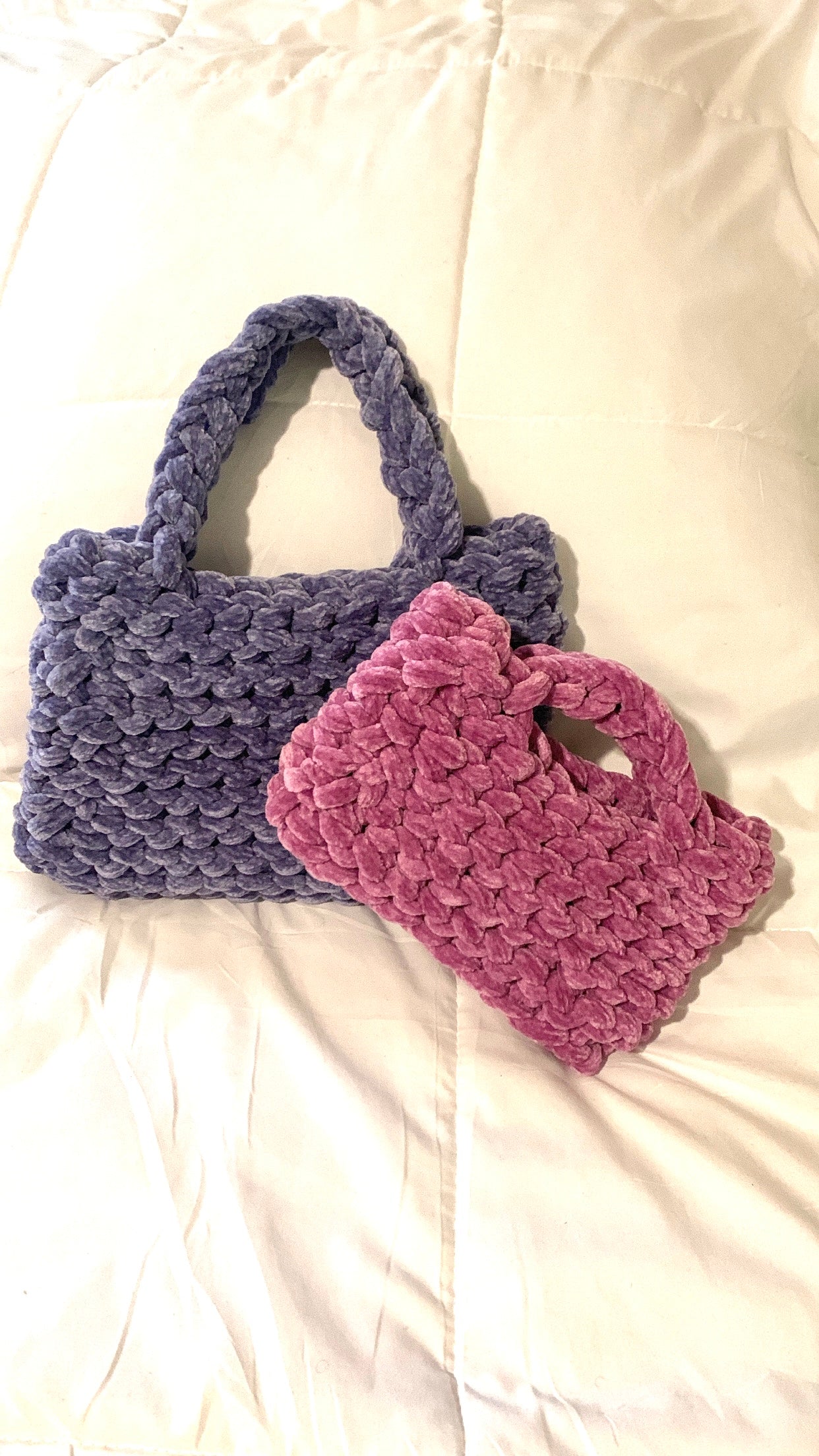 Signature tote